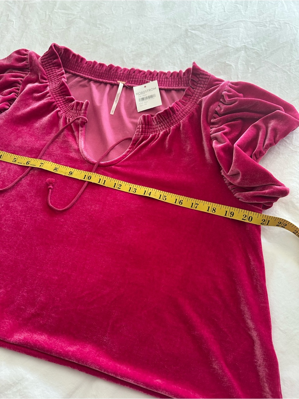 Free People NWT Fuchsia Velvet Tie-Neck Puff Sleeve Blouse, size small - Picture 8 of 11